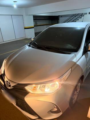 TOYOTA YARIS 1.5 16V FLEX XL MULTIDRIVE TOYOTA YARIS 1.5 16V FLEX XL MULTIDRIVE